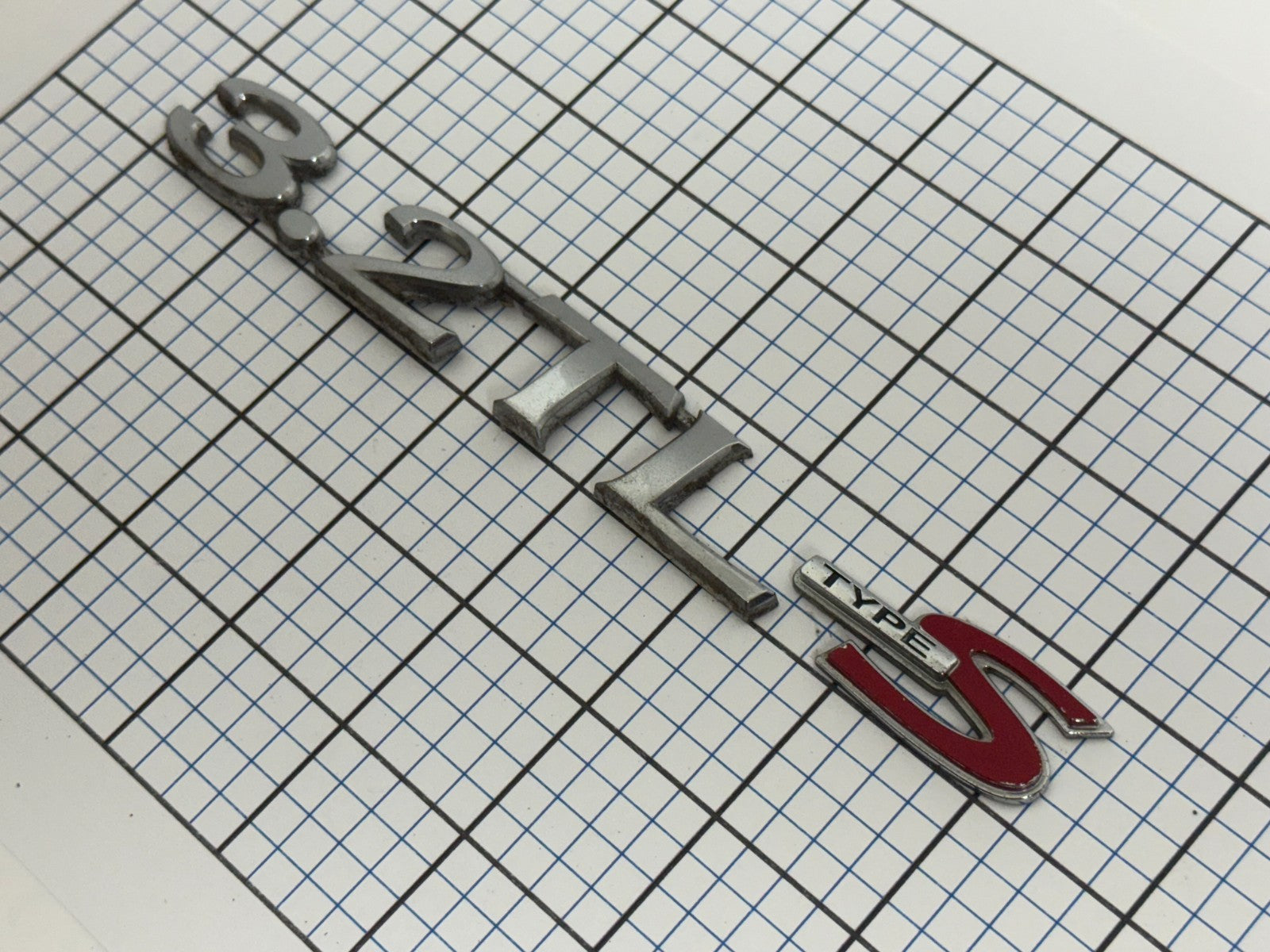 ACURA 3.2tl TYPE S 2000 - 2003 Rear Right 3.2tl "s" Logo Emblem