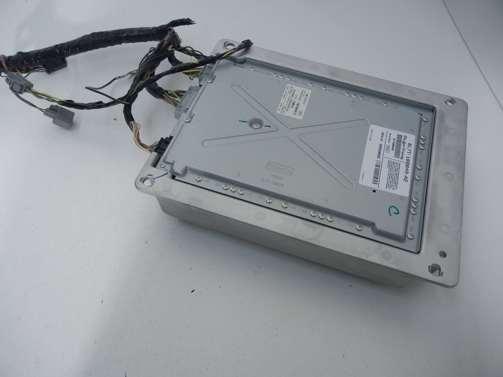 LINCOLN MKX 2008 Audio Radio Amplifier AMP 8l7t-18b849-ae Pioneer W Harness