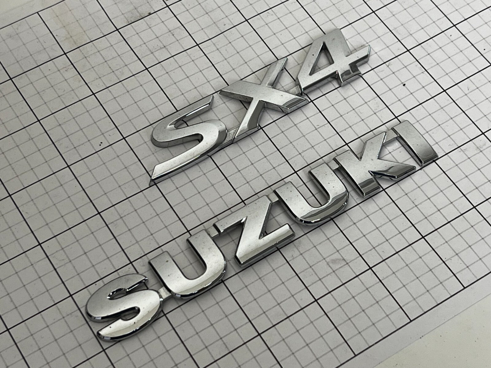 SUZUKI Sx4 Rear Trunk Emblem Badge Logo