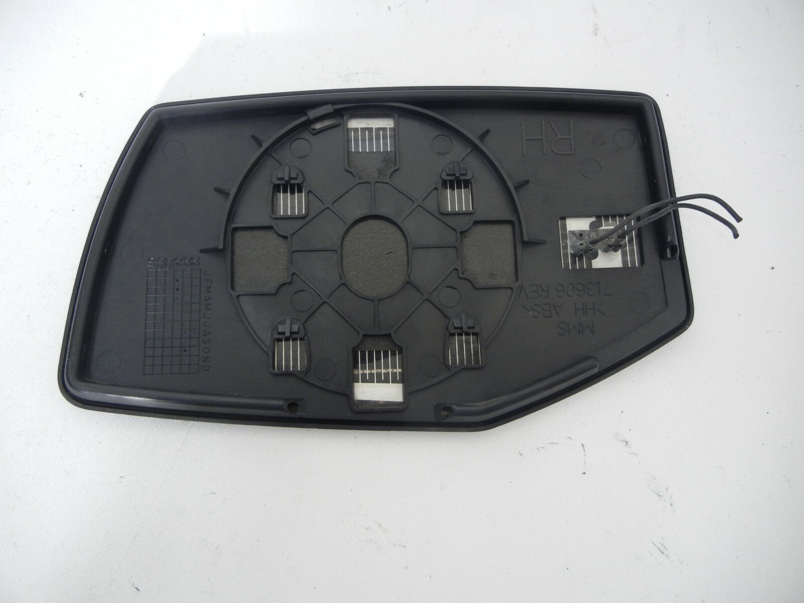CADILLAC SRX 2006 Right Passenger Side Heated Door Mirror Glass