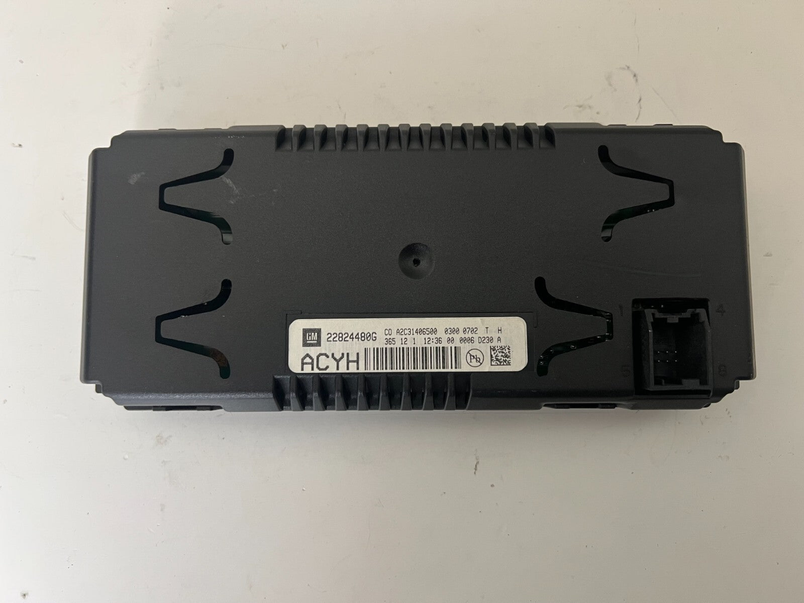 CHEVROLET GMC Terrain Equinox Radio Dash Console Screen 22824480g GM