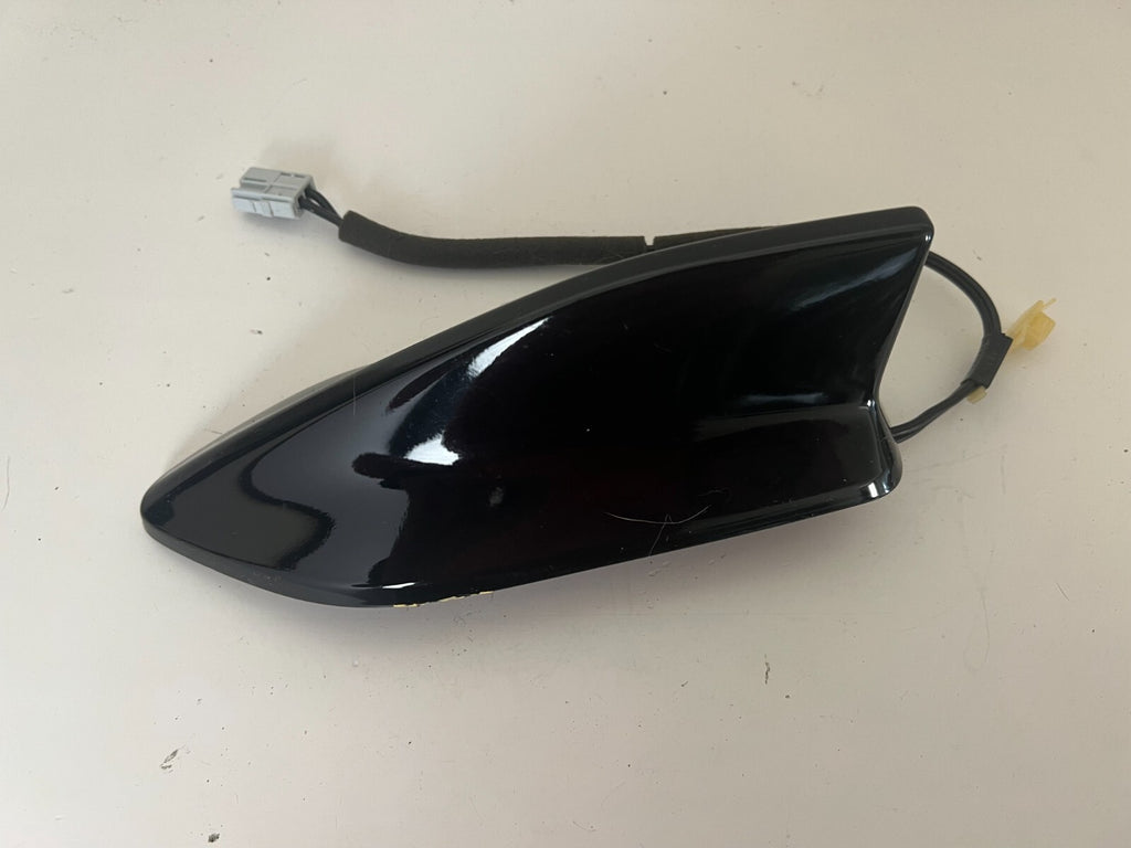 ACURA ILX 2016-2022 Roof Shark Fin Antenna 39150-tx6-h010-m1 Nh731p Black
