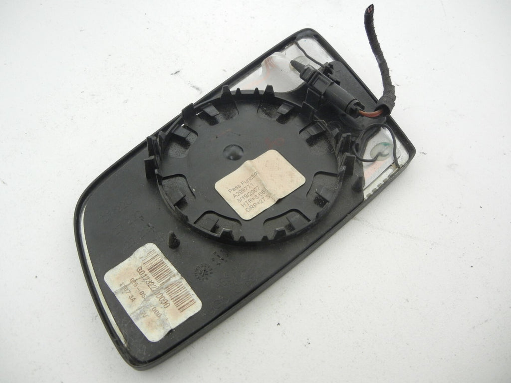 BMW E60 E61 E63 E64 5 Series 650i Right Passenger Side Glass HEAT AUTO DIM 2007
