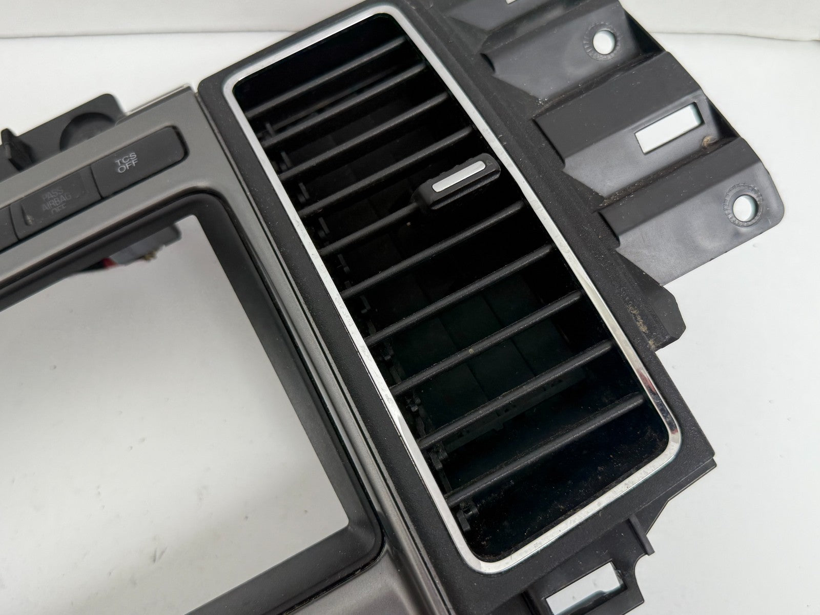 FORD Taurus 2010 - 2012 Radio CD Climate Control DASH VENT Panel Bg1t-18a802-bc