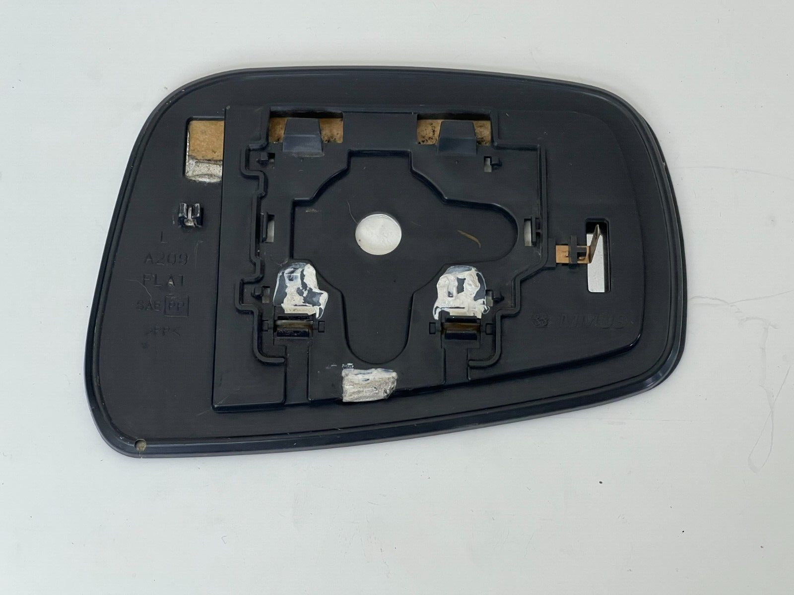 NISSAN Xterra Pathfinder Frontier Left Driver Side Non Heated Mirror Glass 2007