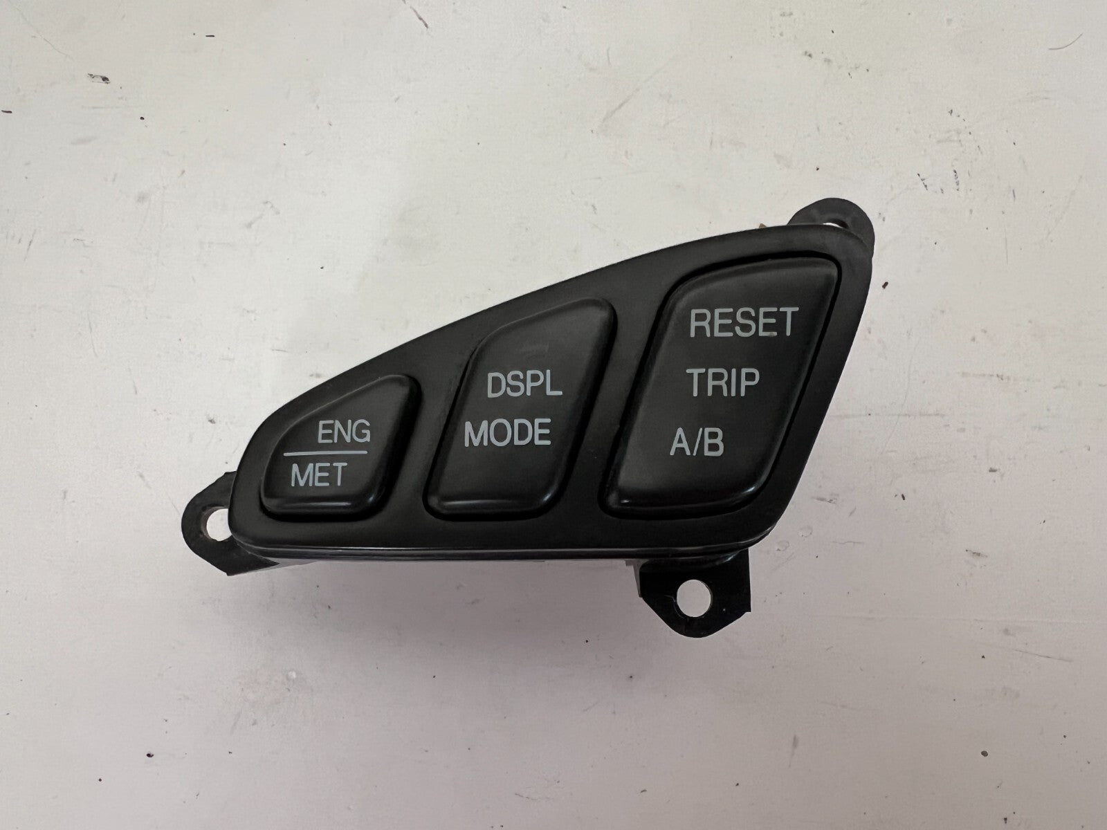 CADILLAC Deville 2000 LH Driver Dashboard ENG Display TRIP Switch 25710746