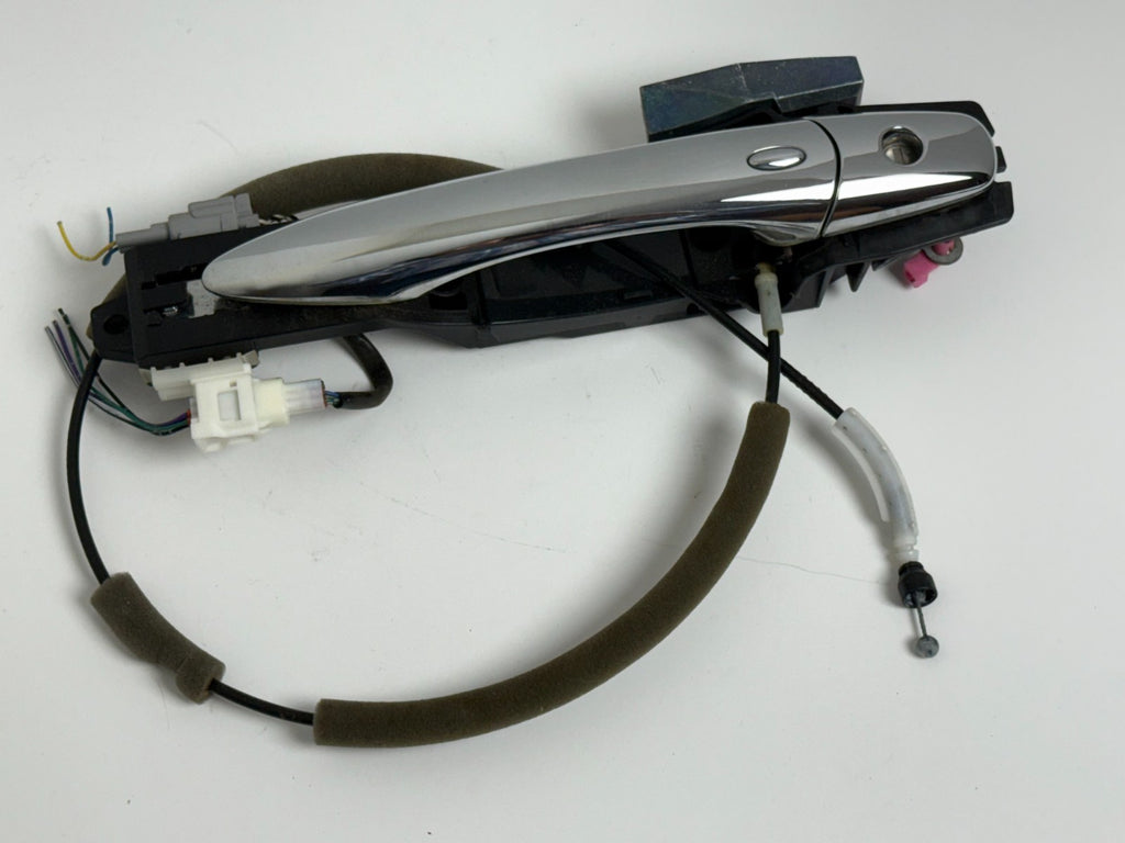 INFINITI M37 M37x M56x Front Left Driver Side Exterior Door Handle Chrome 2011