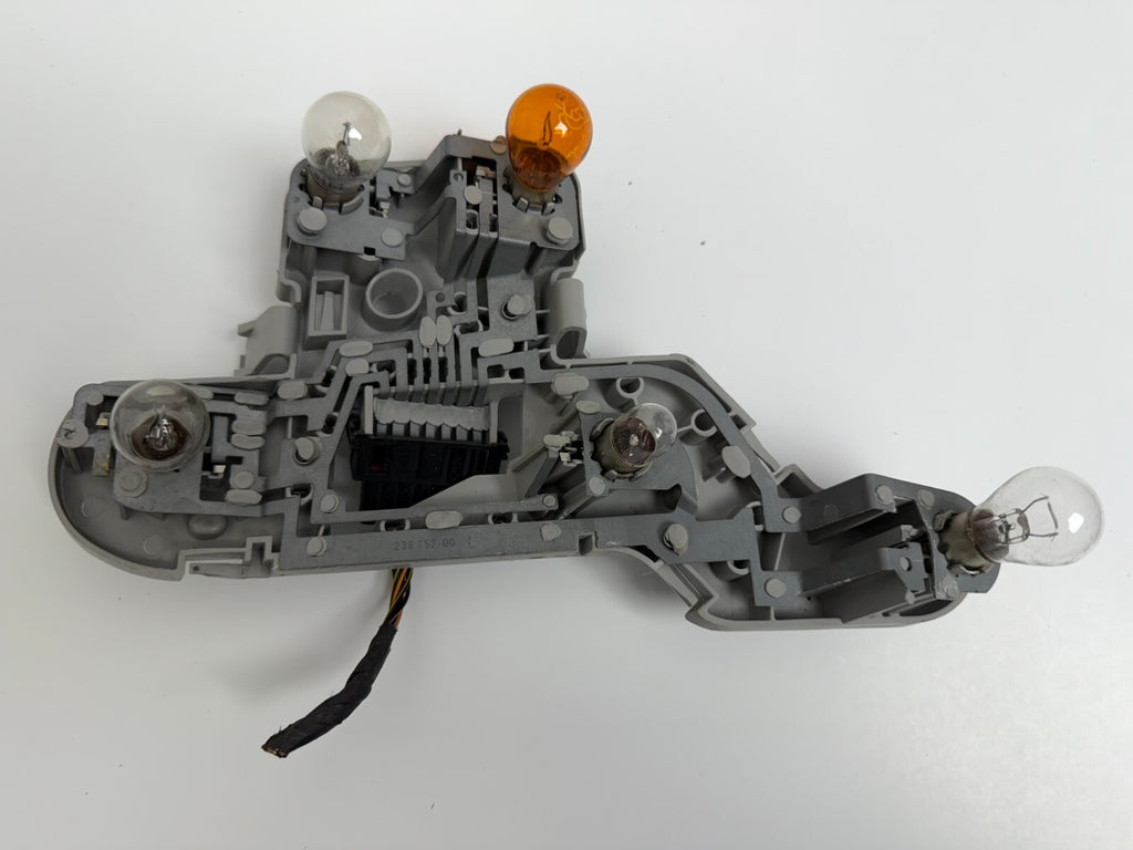 JAGUAR S-type Left Tail Light Bulbs Circuit Board With Connector 1999-2004 LH