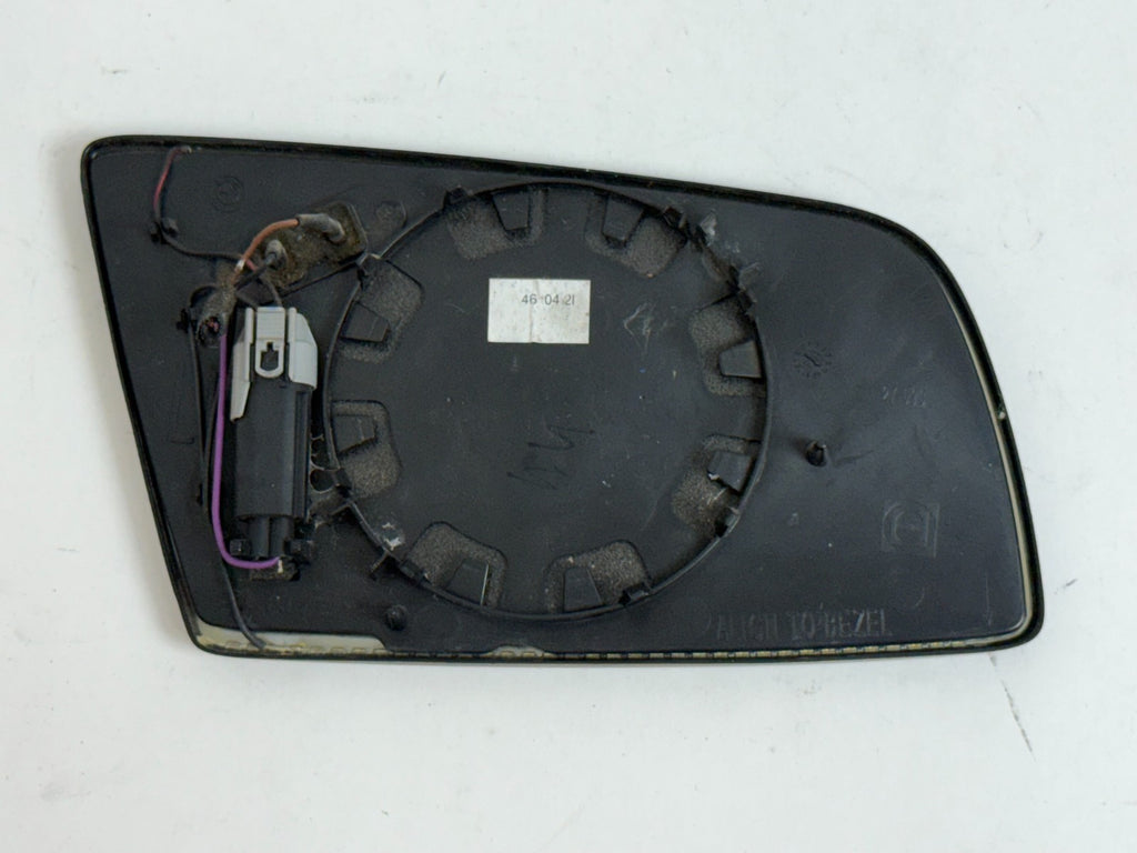 BMW E60 E61 E63 E64 5 Series LEFT SIDE Glass Defected Dimmed 2004