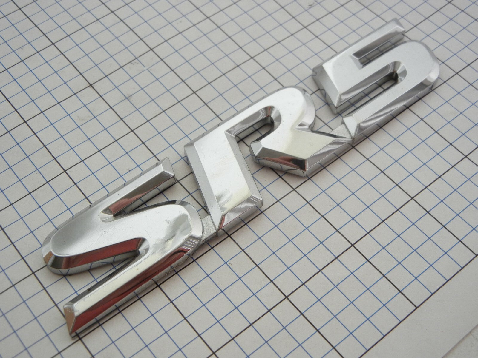 TOYOTA Sequoia Iforce V8 4WD SIDE " Sr5" Emblem LEFT Or Right