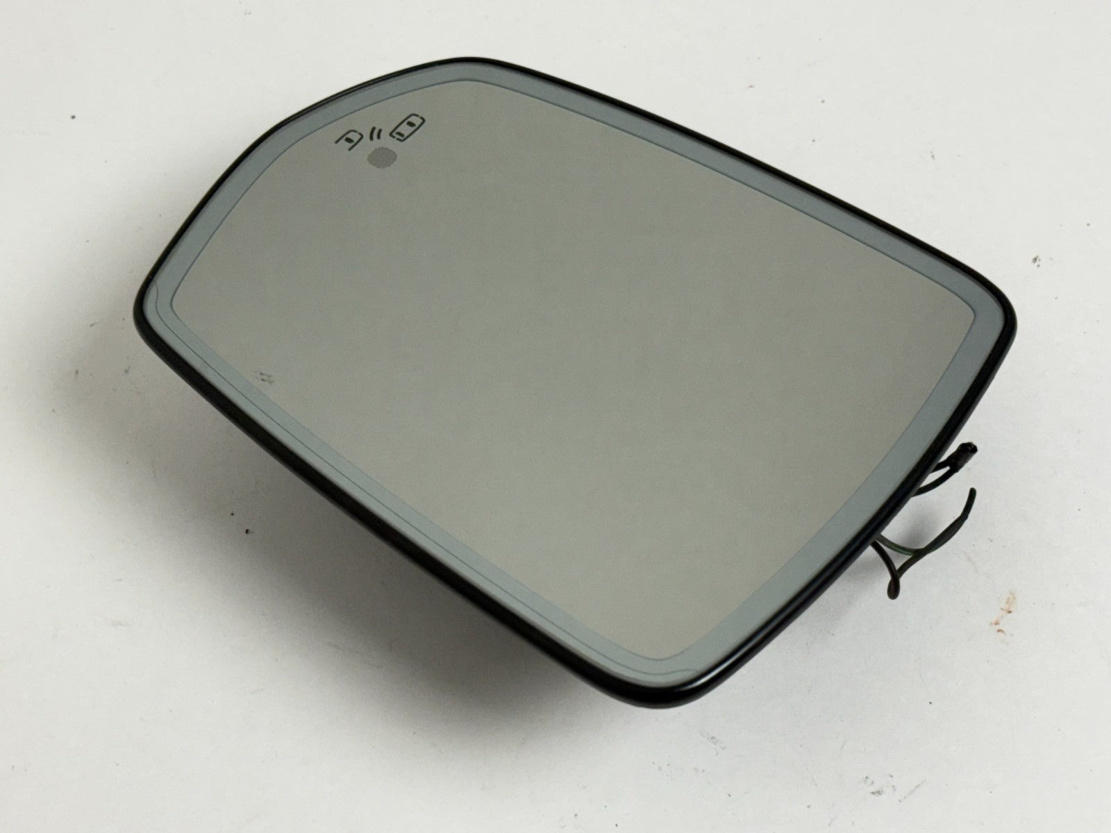 2016-2024 FORD EDGE Left Side Auto Dim Heated Mirror Glass Blind Spot LED