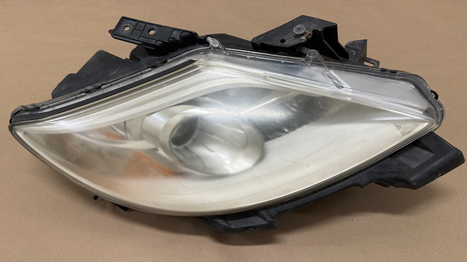 MAZDA Cx9 Cx-9 Right Passenger RH Headlight Halogen 2009 2010 2011 2012