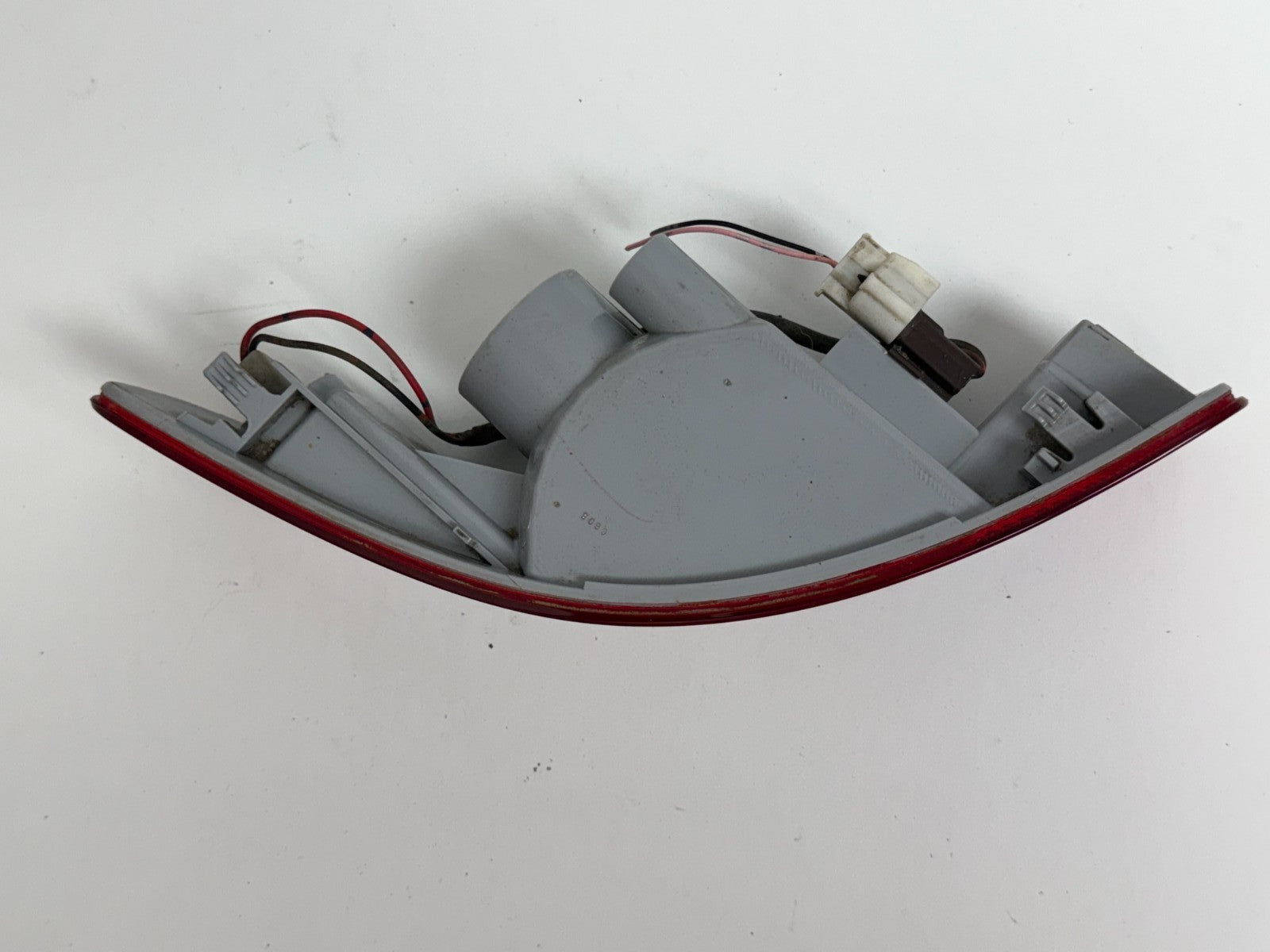 MITSUBISHI Outlander Rear Left Bumper Light Side Marker 2007 - 2009
