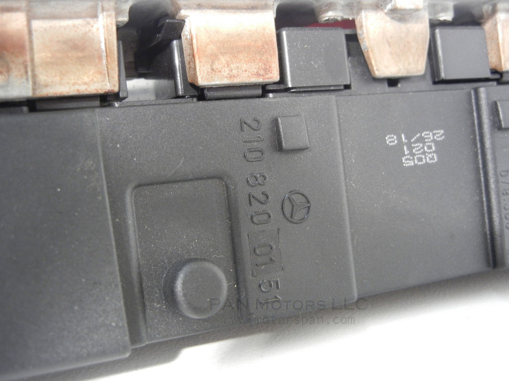 MERCEDES E230 2001 Wagon Hazard SEAT Level Wiper Switch SET Bezel 2108200151