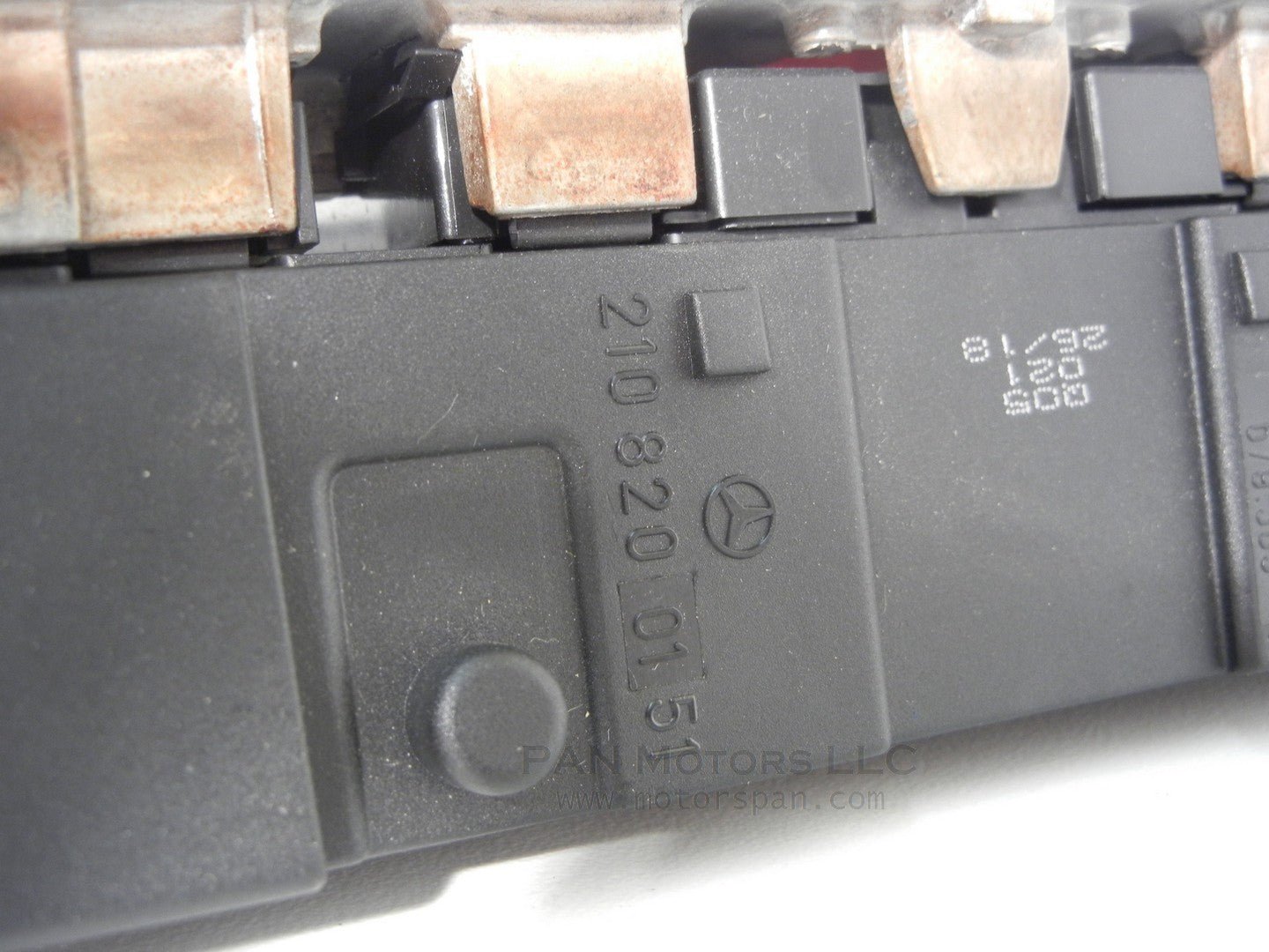 MERCEDES E230 2001 Wagon Hazard SEAT Level Wiper Switch SET Bezel 2108200151