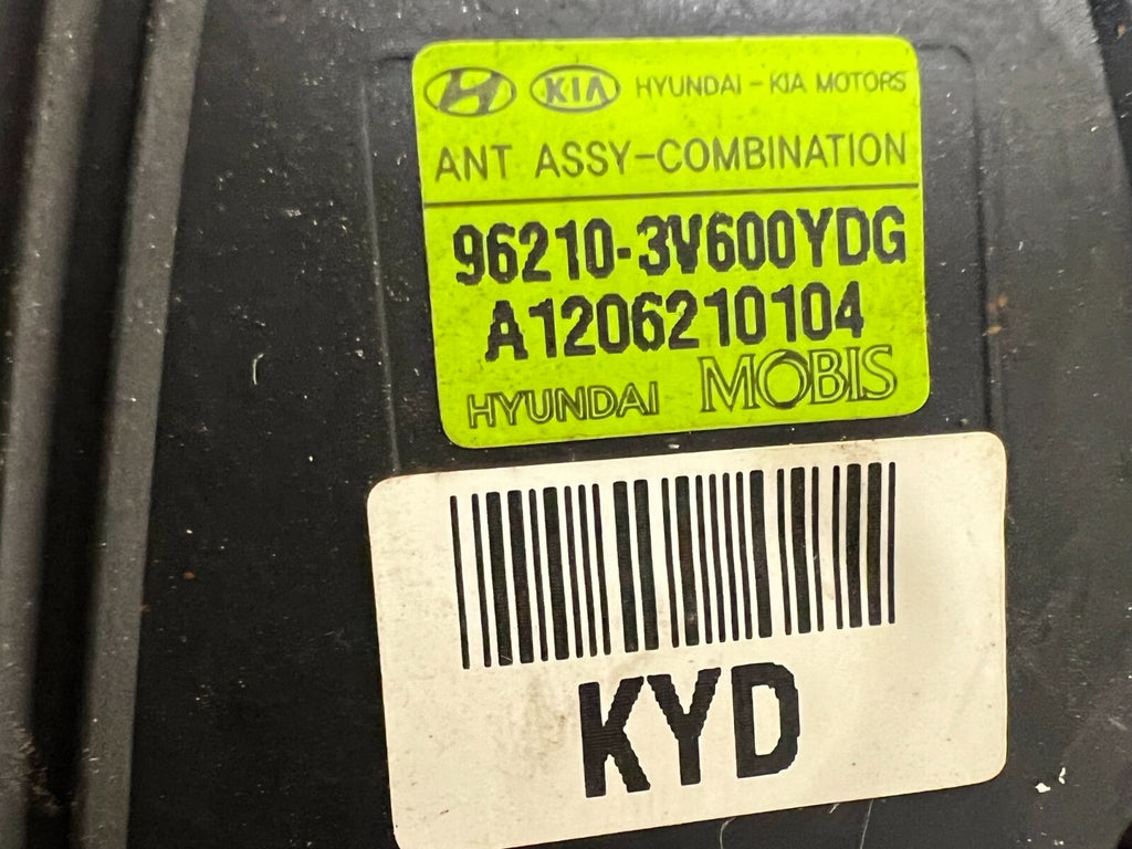 HYUNDAI Azera 2015 Shark FIN Antenna Smoke GRAY 96210-3v600ydg 11 12 13 14