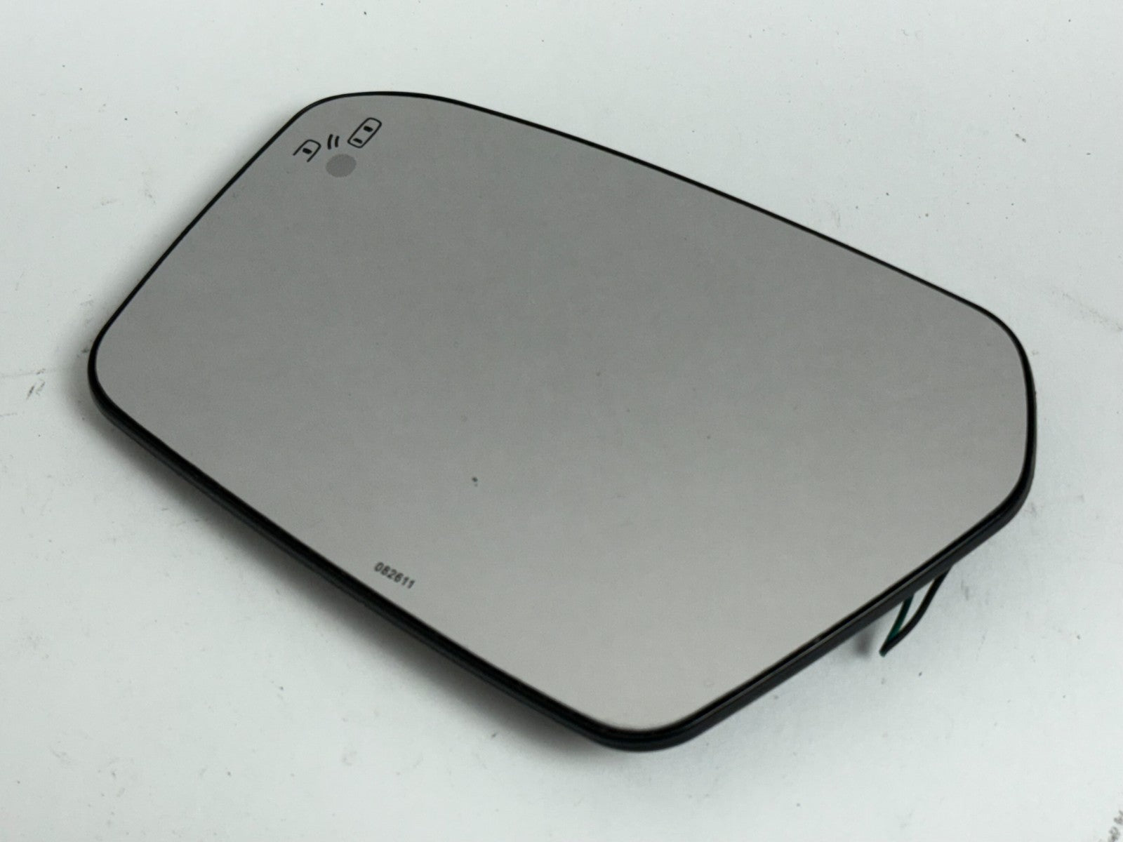 FORD Fusion 2012 Left Driver Side Heated Blind Spot LED Mirror Glass LH