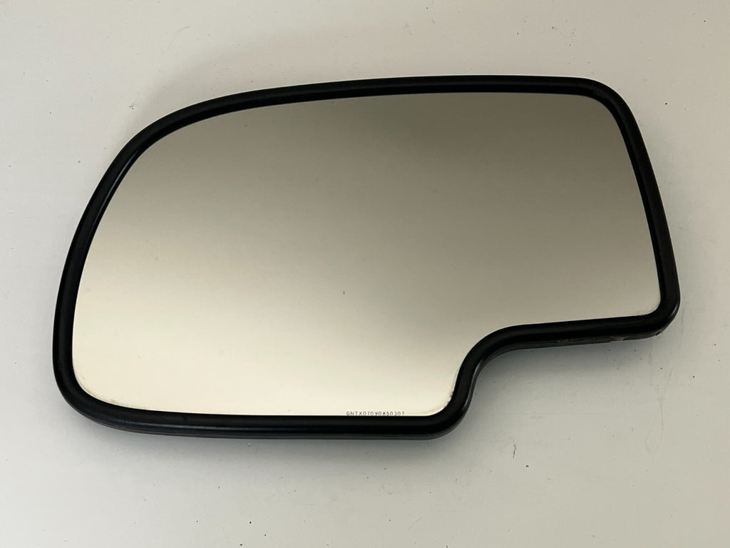 SUBURBAN Yukon Escalade Tahoe HEAT AUTO DIM Mirror Glass LEFT SIDE NO Turn LED