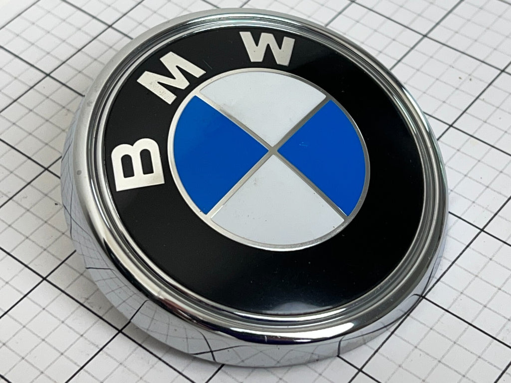 BMW X3 E83 Trunk Emblem Bage Logo Used 04 05 06 07 08 09