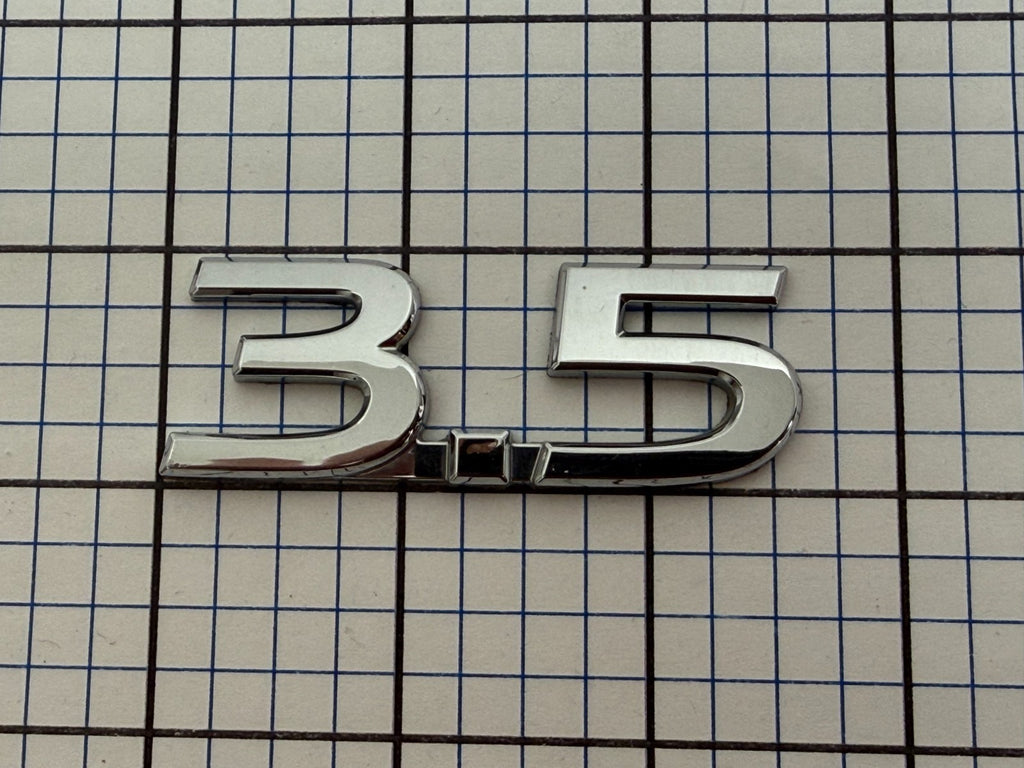 INFINITI Qx50 2015 Fender Emblem Badge 3.5 Letters