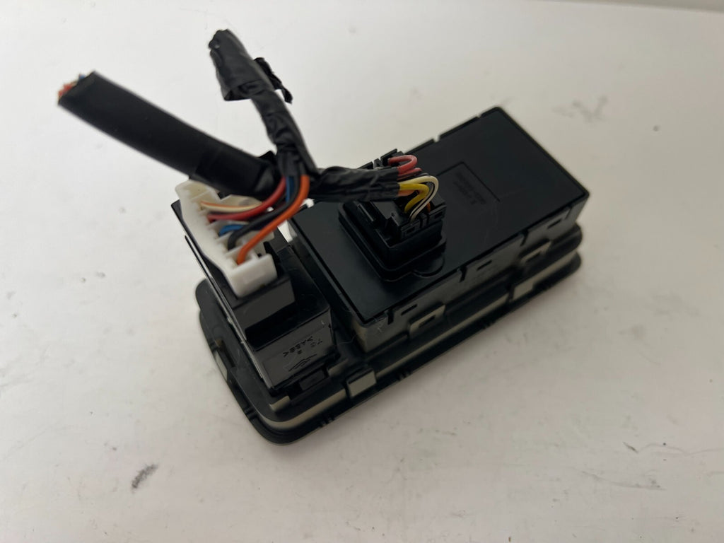 HYUNDAI 09-13 Genesis Sedan Driver Dash Dimmer Control Switch 93700-3m610v2