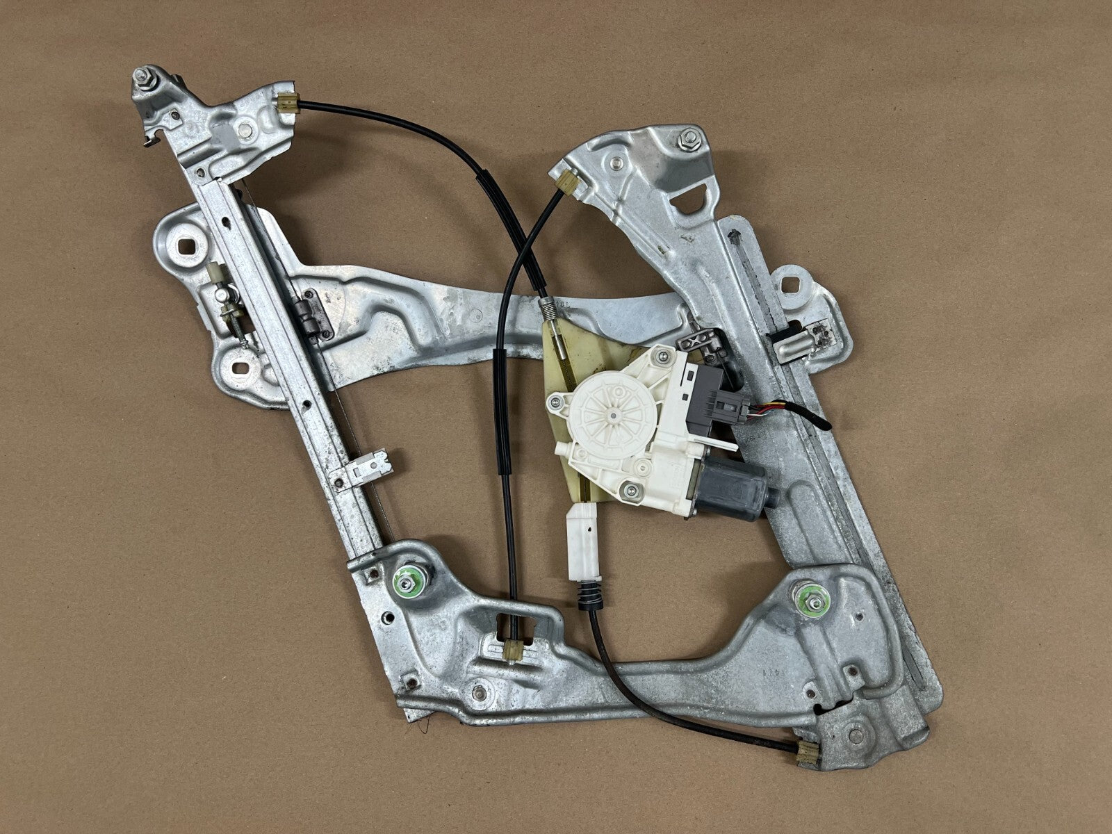 MITSUBISHI Eclipse 06-12 Left Side Driver Door Window Regulator With Motor