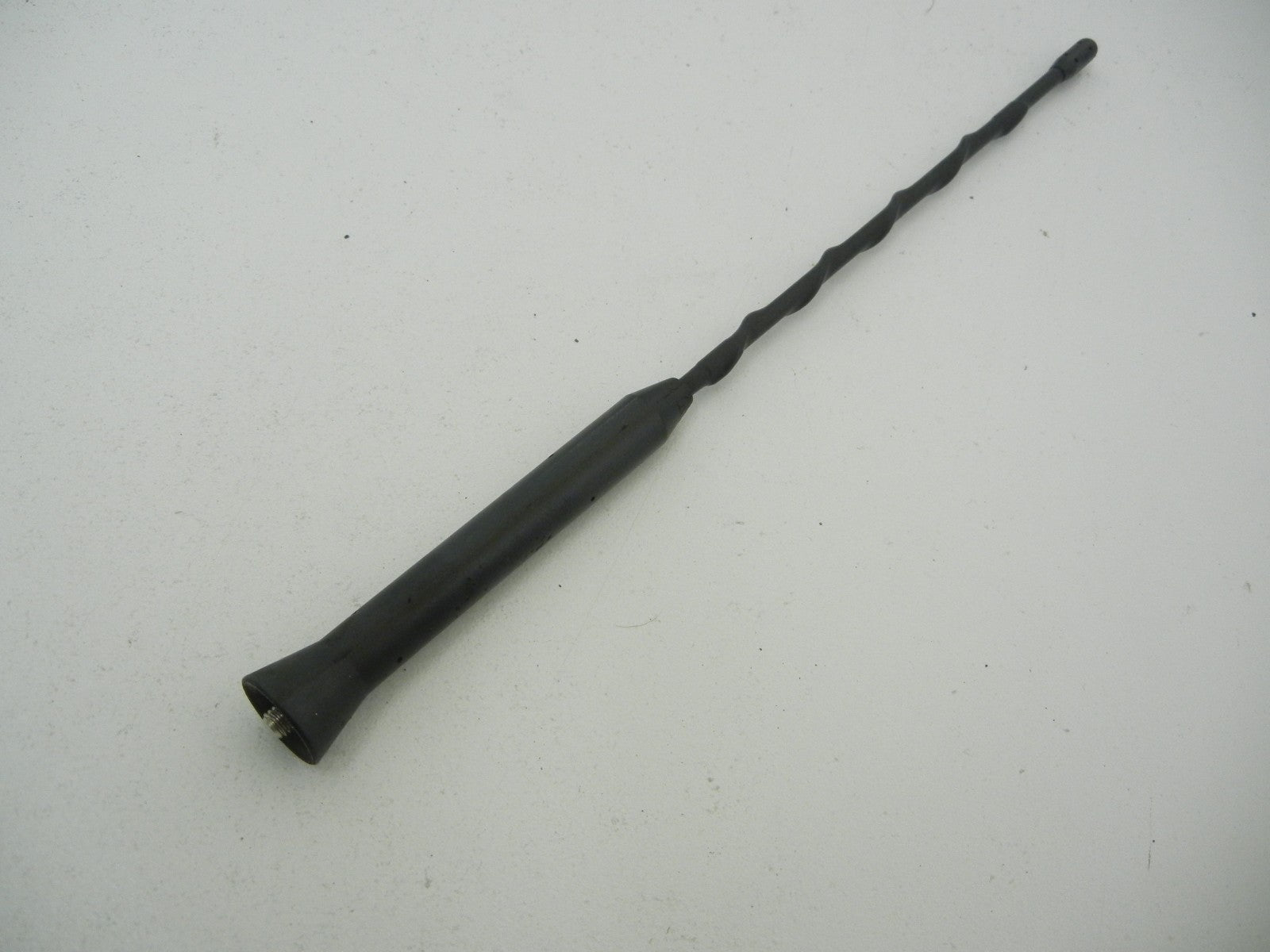 FORD Focus Fiesta Fusion Explorer Roof Radio Antenna Mast 06-15