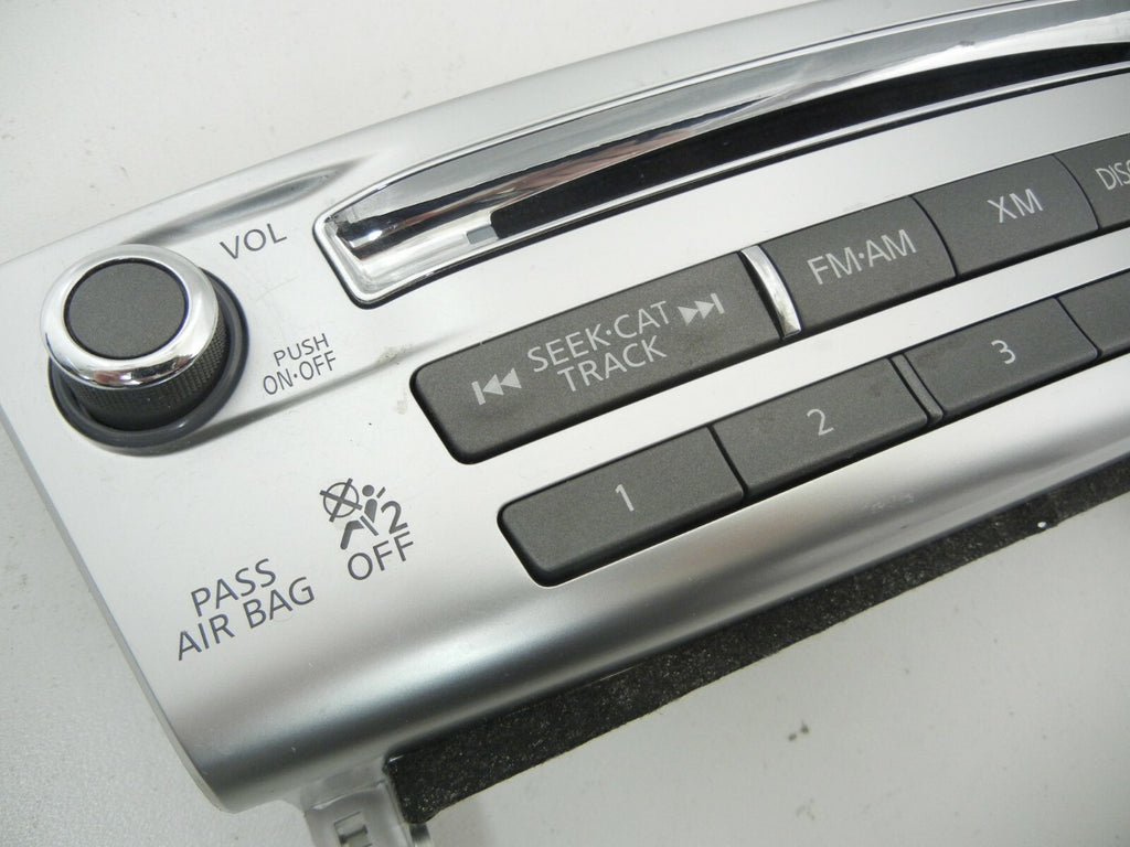 INFINITI M37 Dash Radio CD Control Panel Faceplate 253911ma0a 2011 2012 2013