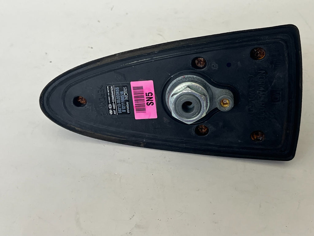 HYUNDAI Elantra ROOF Shark FIN Antenna Platinum 96210-3x000n5s 16 17 18