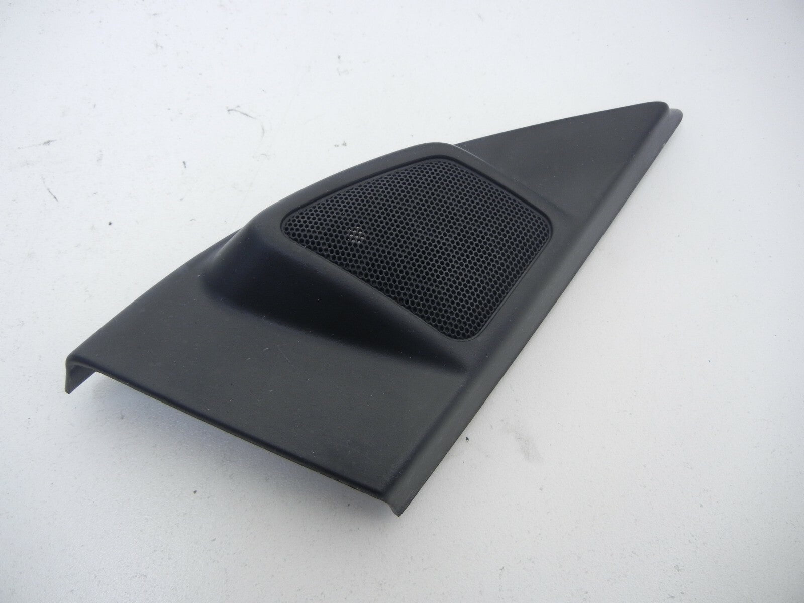 VOLVO Xc90 03 - 06 Right Passenger Door Mirror Mount Cover With Speaker