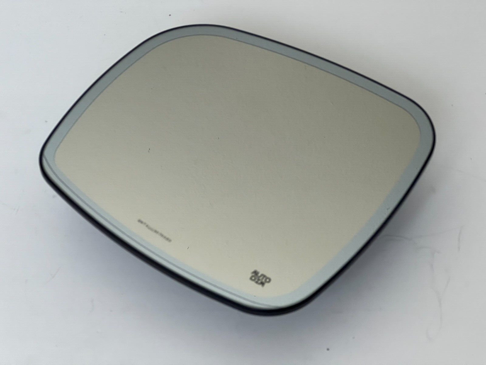 CHRYSLER Town Country Heated Auto Dim Left Driver Side Mirror Glass 2008-2016