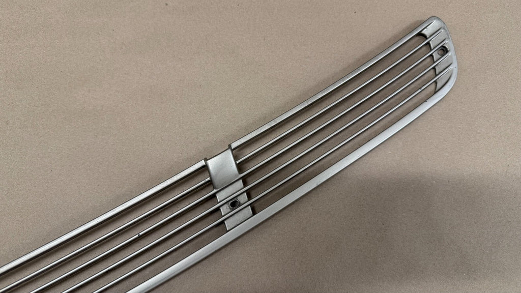 BMW 740i 740il 750i E38 2001 Hood Vent Grille Beige
