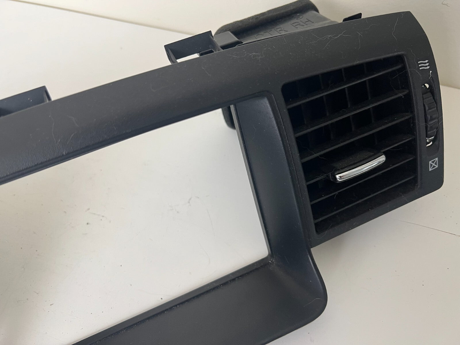 INFINITI M45 M35 Dash Center Radio Bezel Air Vents Black