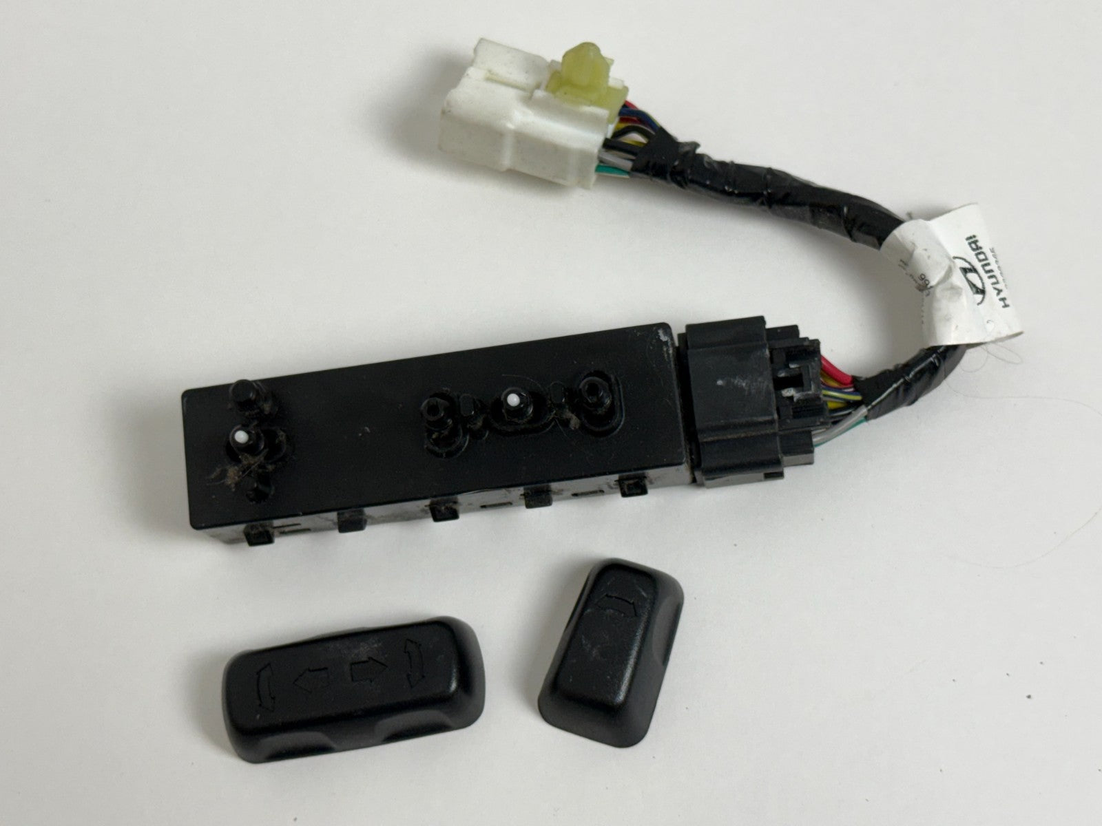 HYUNDAI Santa FE Sport 2013 - 2018 Driver Side Power Seat Switch Control Adjust