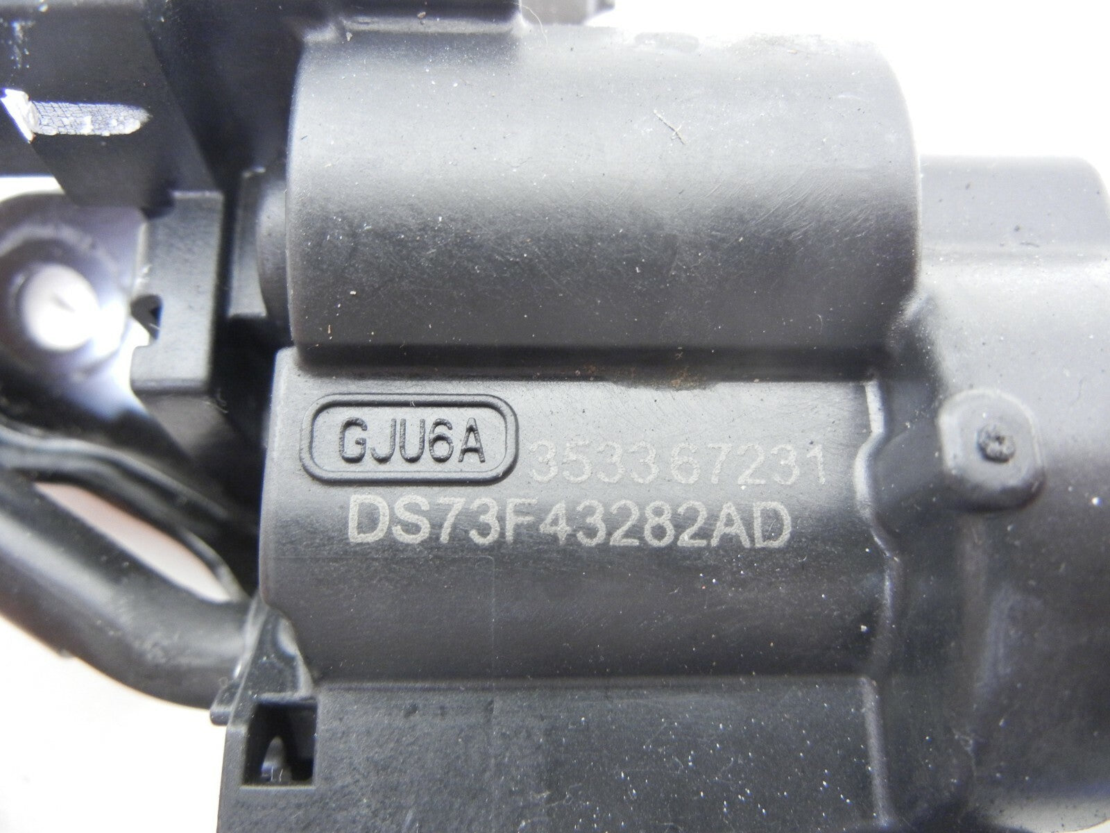 FORD Fusion Lincoln MKZ Rear Trunk Lock Latch Actuator Ds73f43282ad 2014