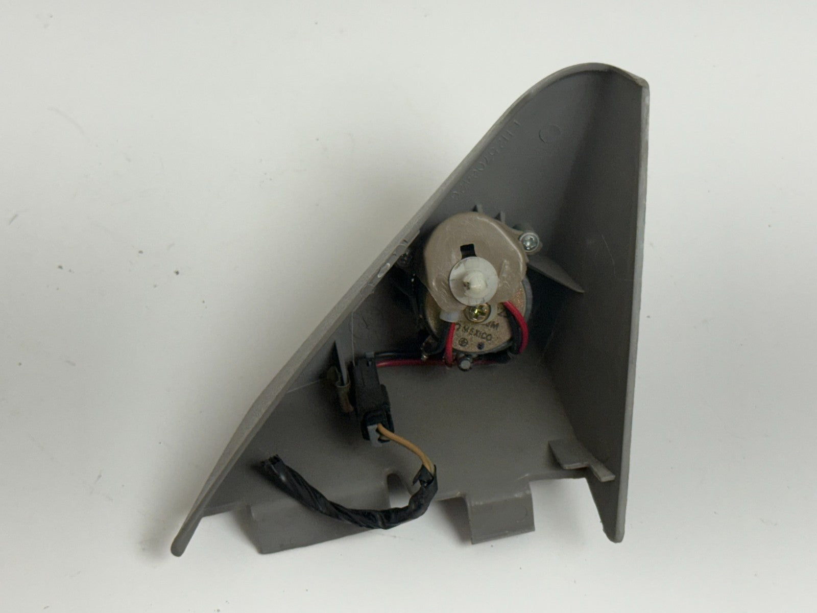 BUICK Lesabre 2004 Left Driver Door Mirror Mount Cover With Speaker Light Gray