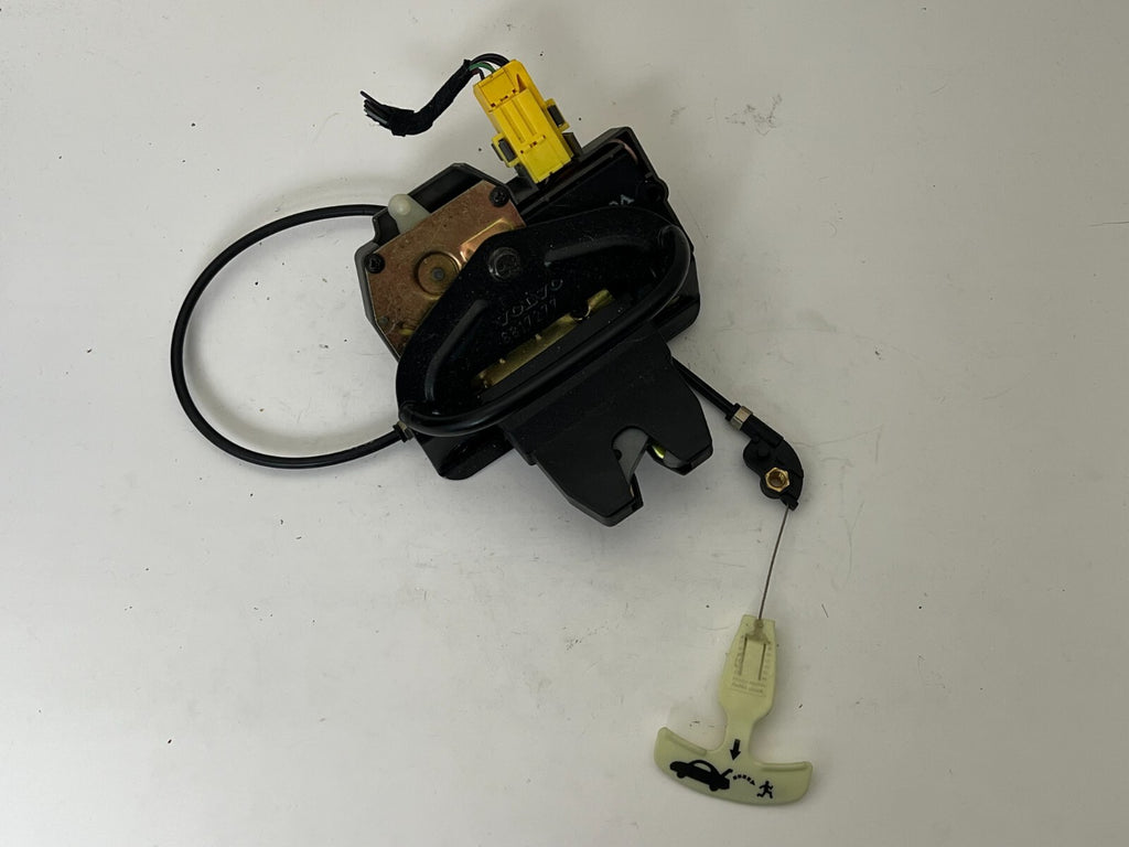 VOLVO C70 2000 REAR TAIL LID Trunk LOCK Latch Actuator