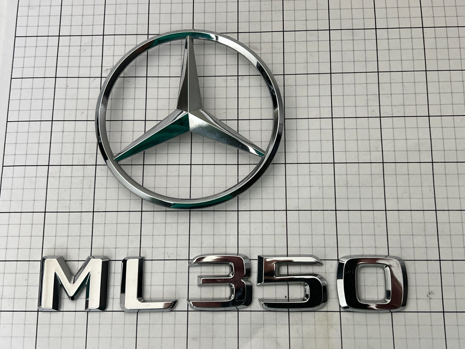 MERCEDES Benz W164 Ml350 2006 - 2011 Rear Emblem Badge Logo Full Set