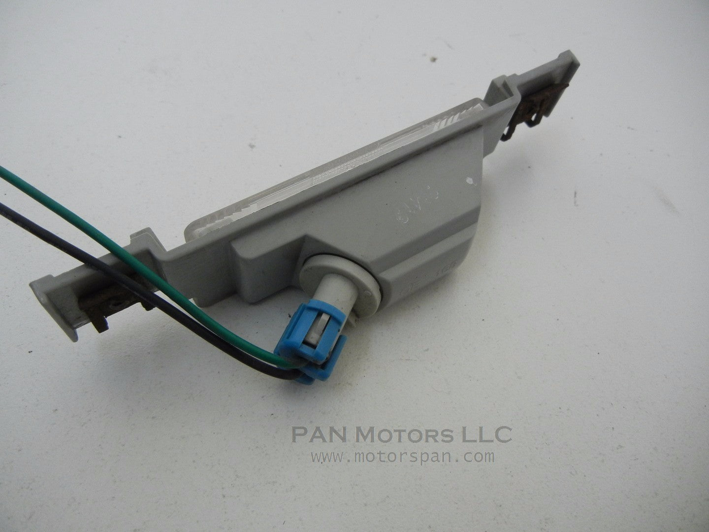 CHEVROLET Malibu 2009 - 2012 Rear License Plate Light 09 10 11 12