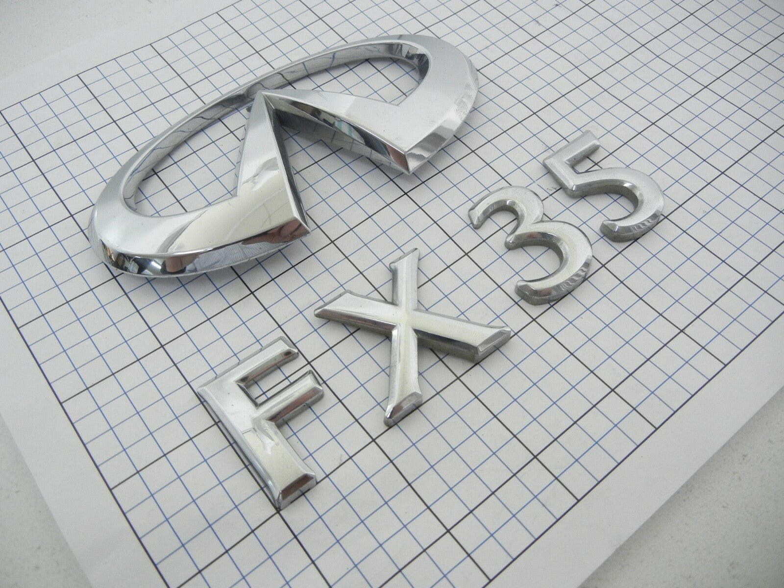 INFINITI Fx35 03 - 08 Trunk Emblem Badge Logo Set