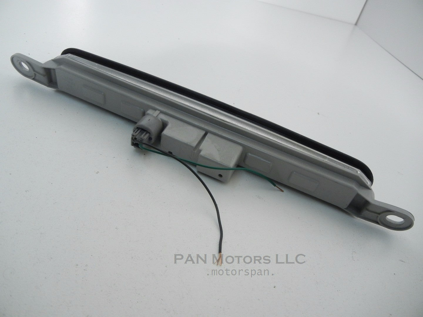 MITSUBISHI Galant 2009 3rd Trunk Mounted Third Brake Light Lamp