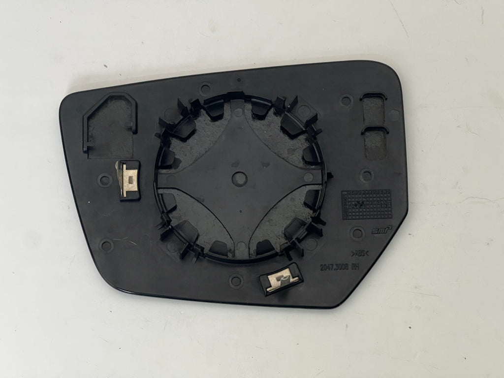 CHEVROLET Impala 14 - 20 Passenger Door Rifght Side Non Heated Mirror Glass GM