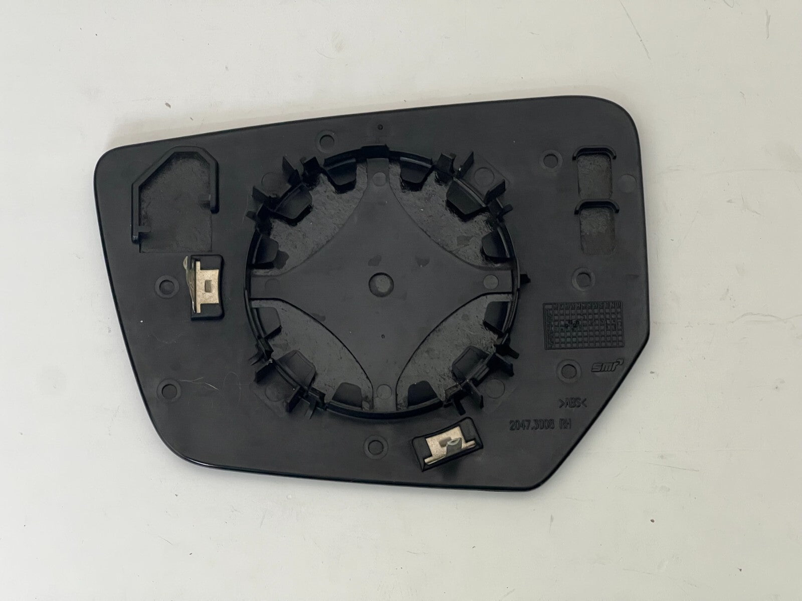 CHEVROLET Impala 14 - 20 Passenger Door Rifght Side Non Heated Mirror Glass GM