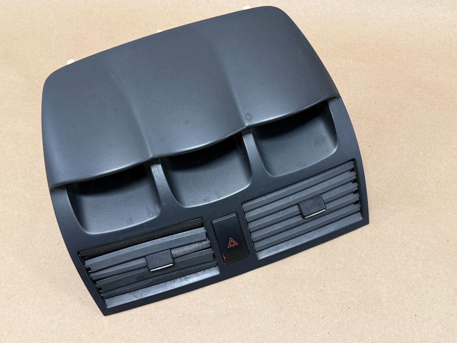 2004-2008 Toyota Solara Center Dash A/c Heater Vent Trim Bezel 55405-aa070