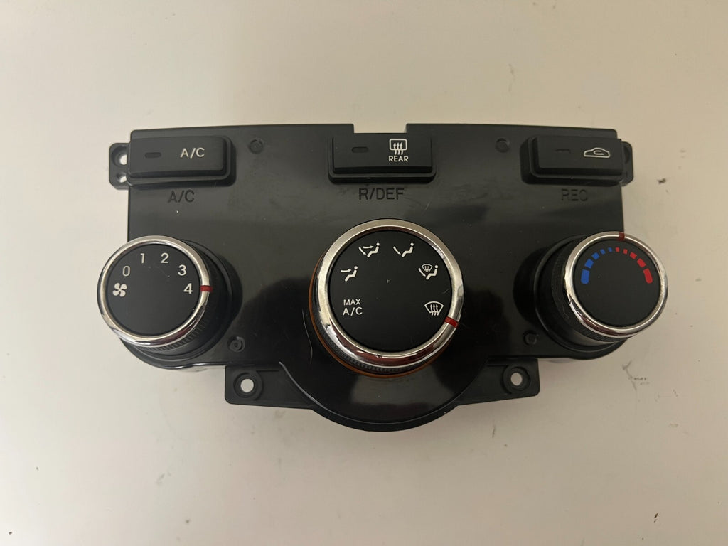 KIA Forte Heater A/c Climate Control 2010 - 2013 972501m380