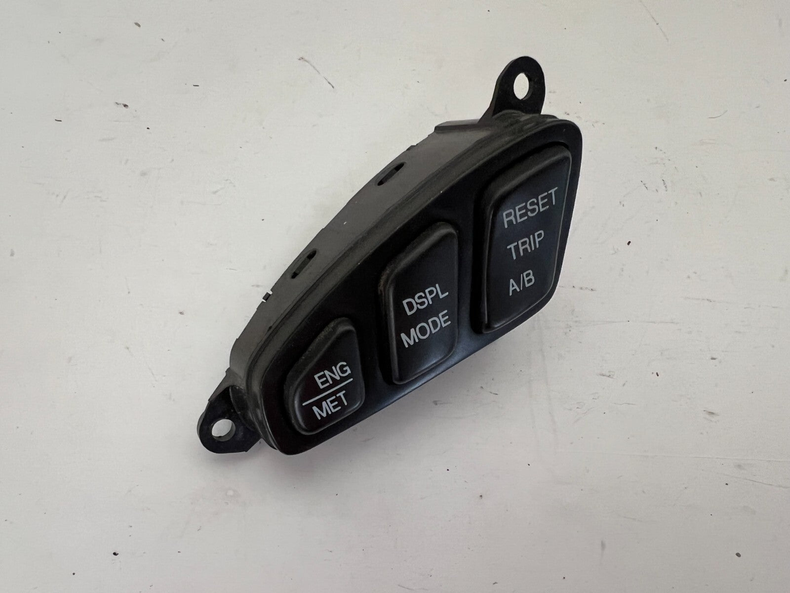 CADILLAC Deville 2000 LH Driver Dashboard ENG Display TRIP Switch 25710746