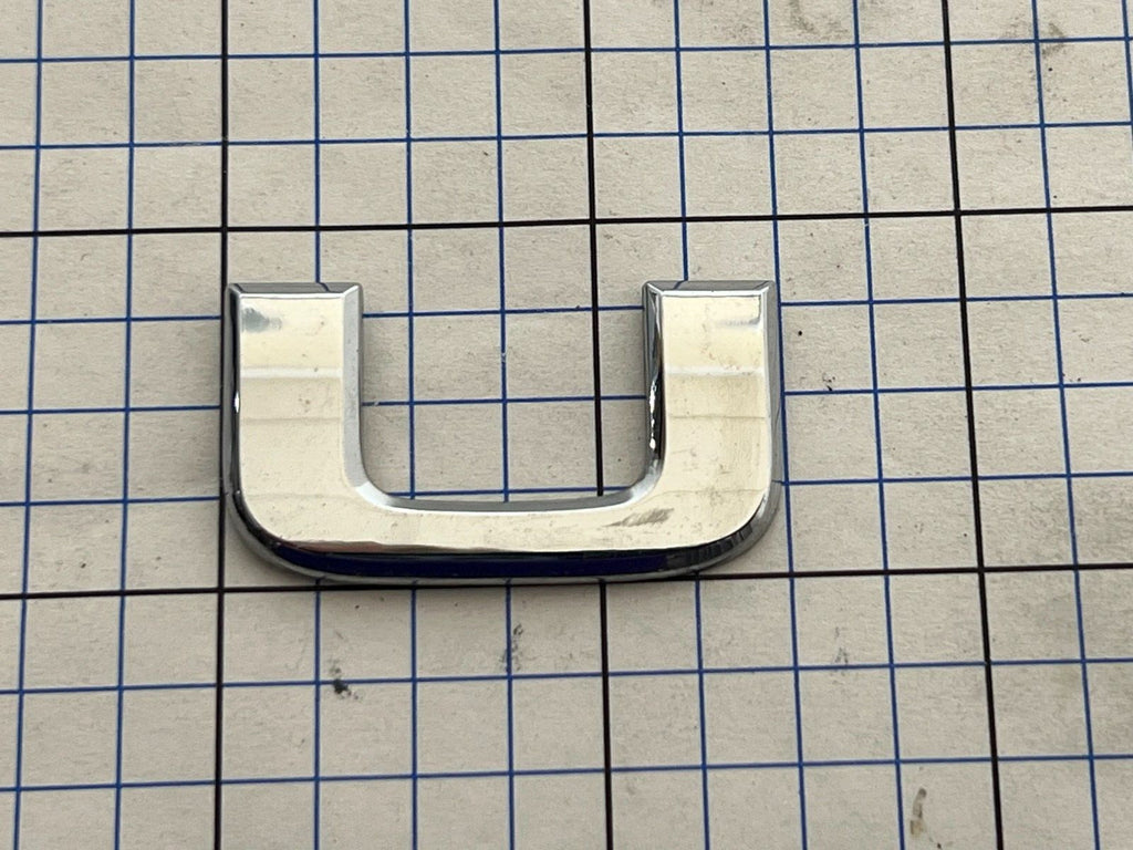ACURA 3.2tl 3.2 TL 2003 Emblem Logo Letter U Badge Trunk Rear Chrome