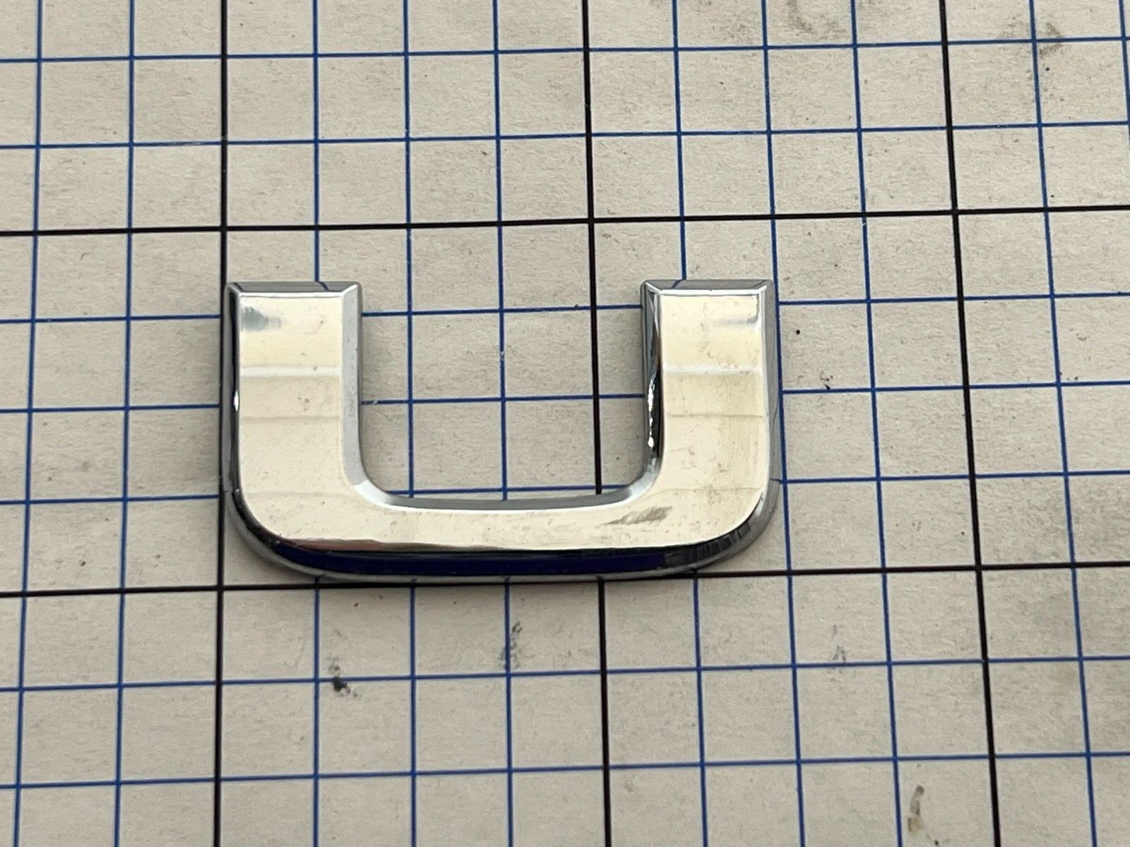 ACURA 3.2tl 3.2 TL 2003 Emblem Logo Letter U Badge Trunk Rear Chrome