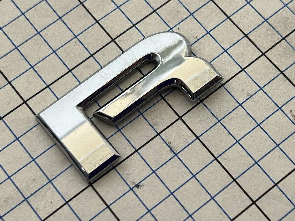 ACURA 3.2tl 3.2 TL 2003 Emblem Logo Letter R Badge Trunk Rear Chrome