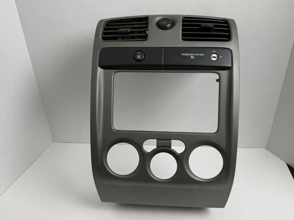 CHEVROLET Colorado GMC Canyon 04-12 Radio DASH Bezel TRIM Panel GRAY